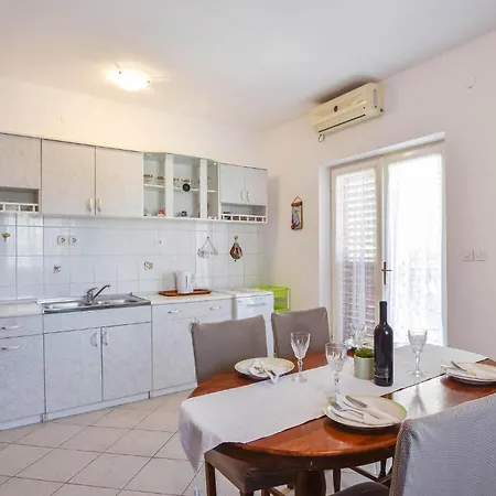 公寓 1 Bedroom Lovely In Kanica *