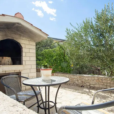 Lägenhet 1 Bedroom Lovely In Kanica Šibenik