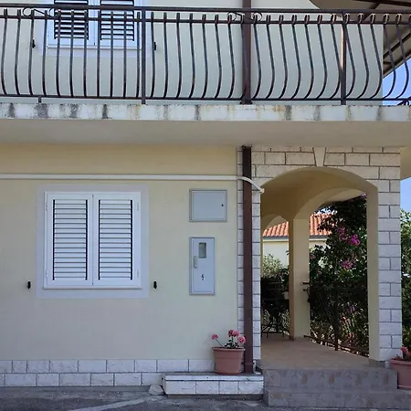 公寓 1 Bedroom Lovely In Kanica *
